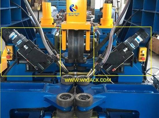 Fig3 3 in 1 H Beam Welding 3 in 1 Machine 7 Рис. 3. Машина для сварки двутавровой балки 3 в 1 3 в 1 7