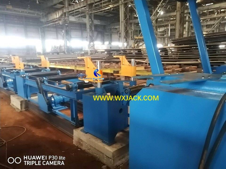 2 Вертикальный сварочный аппарат для сварки двутавровых балок 3 в 1 58