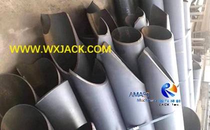 Рис. 2. Станок для резки труб с ЧПУ 3.