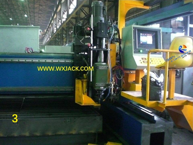3 CNC Cutcure и Drilling Machine 6