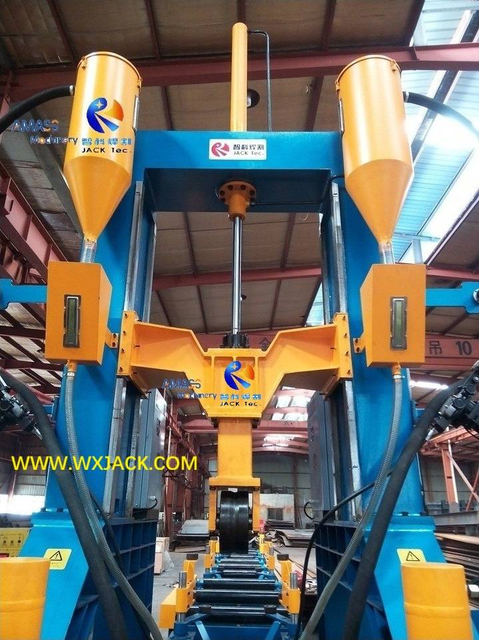 2 Вертикальный сварочный аппарат для сварки двутавровых балок 3 в 1 26