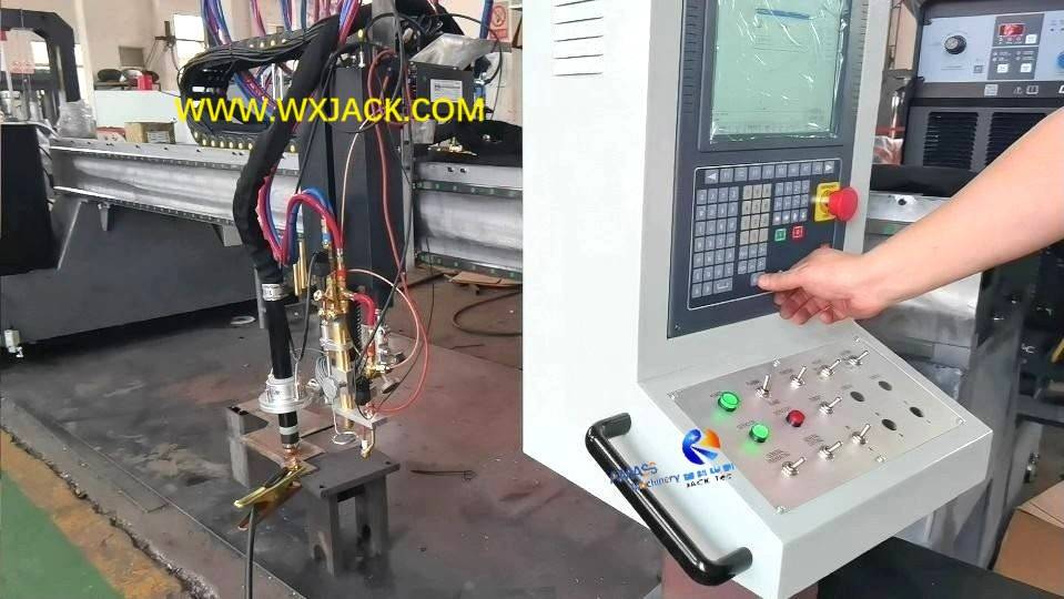 4 CNC Flame Plasma Cutting Machine 20.jpg