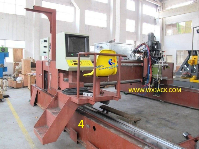 4 CNC Cutcure and Drilling Machine 11