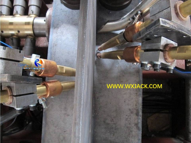 4 Вертикальный сварочный аппарат для сварки двутавровых балок 3 в 1 278