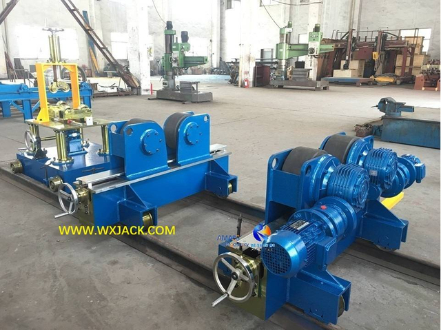 8 Регулировка ходового винта поворотного ролика сварочного вращателя 7 IMG_0867