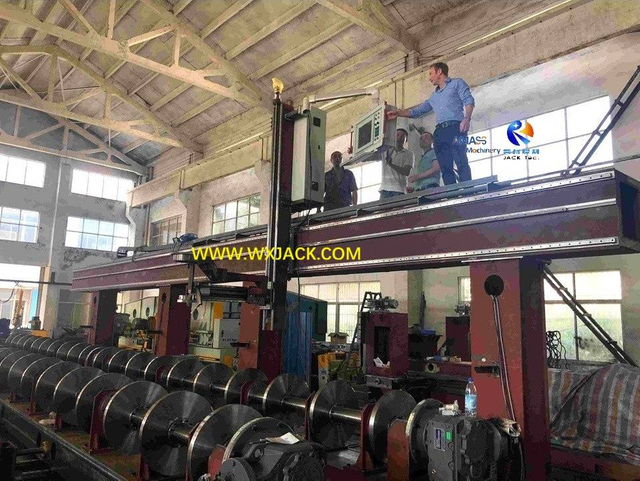 1 7-осевой большой станок для резки труб с ЧПУ 52 IMG_4427