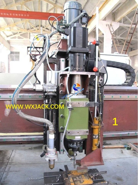 1 CNC Drilling and Cutch Machine 13 IMG_2817