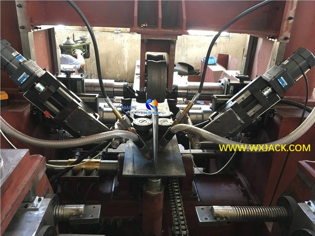 2 Аппарат для сварки двутавровых балок со встроенными функциями 3 в 1 24