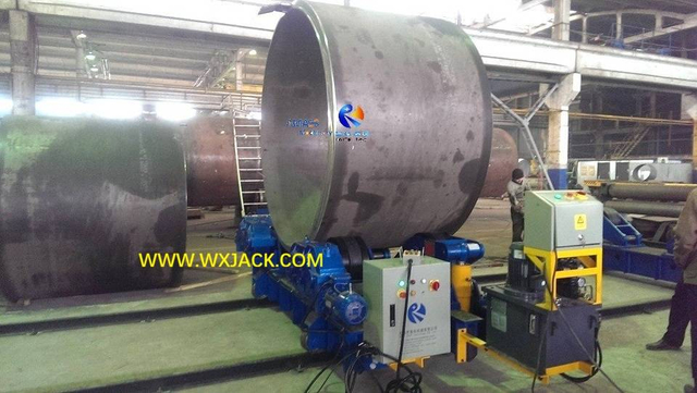 3 Болт регулировки роликовой опоры сварочного вращателя 16