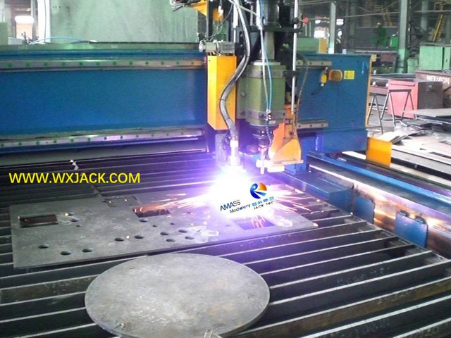 11 CNC Rutch и Drilling Machine 44 CIMG2310