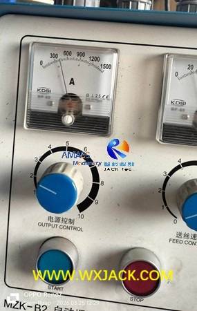 Рис. 15. Аппарат для сварки двутавровых балок 3 в 1 31