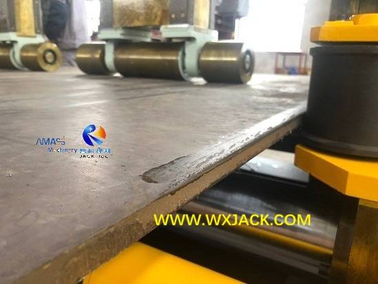 Рис. 4. Станок для закругления кромок больших листов 9 IMG_2476