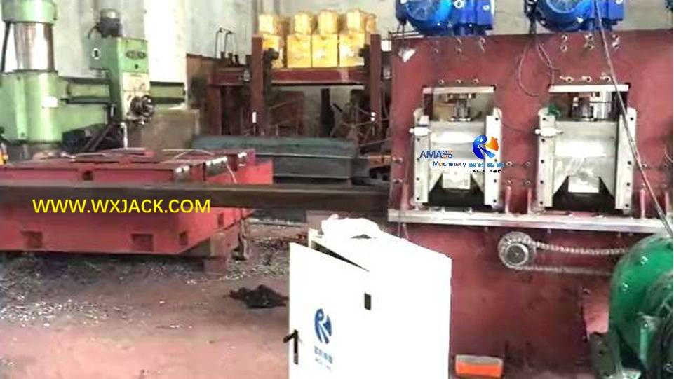 5 Angle Steel Straightening Machine 5.jpg