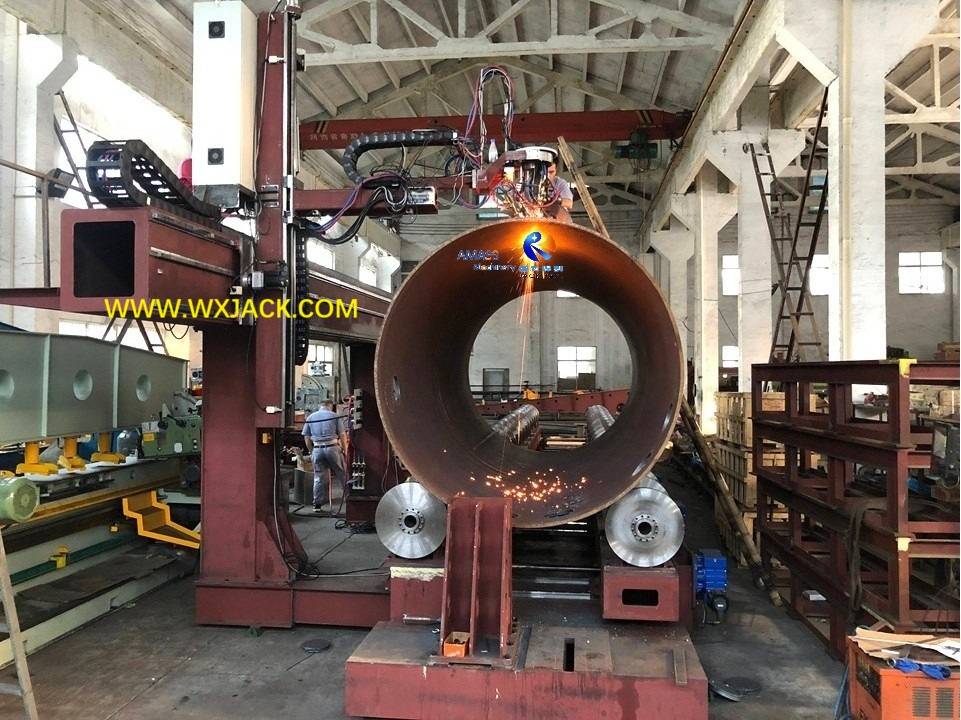 7-осевой станок для резки труб с ЧПУ