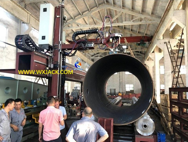 4-7-осевой большой станок плазменной резки труб с ЧПУ 41 IMG_4594