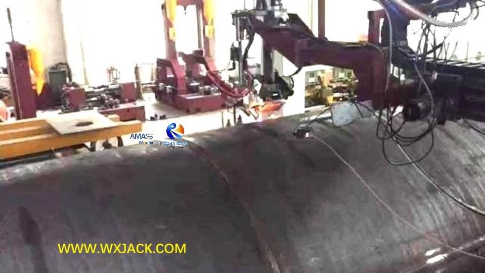 4 7 Axis Large CNC Pipe Cutting Machine 2.jpg