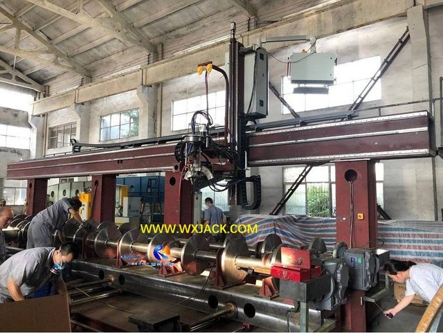 4-7-осевой большой станок для резки труб с ЧПУ 58 IMG_4962