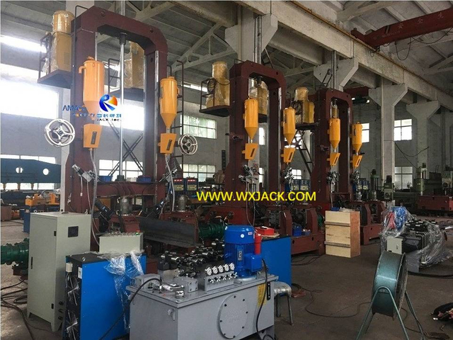 2 Вертикальный сварочный аппарат для сварки двутавровых балок 3 в 1 40 IMG_6907