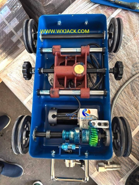 10 Сварочная тележка для кольцевой сварки ствола 1 IMG_20251010_155611