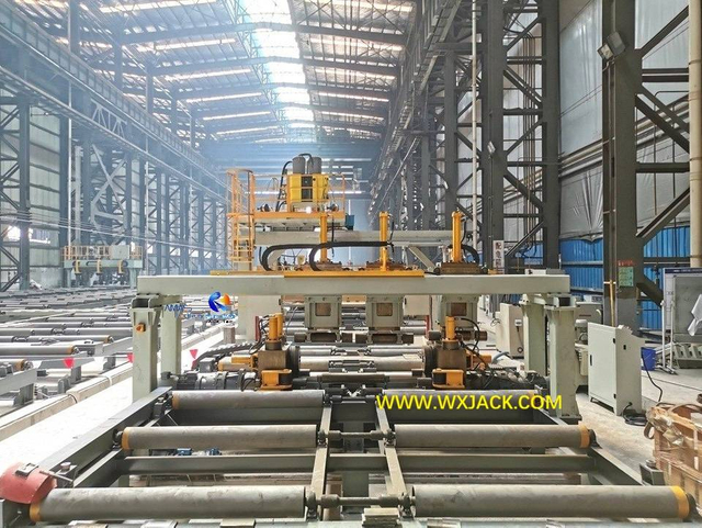 3 Станок для закругления и обрезки кромок 24