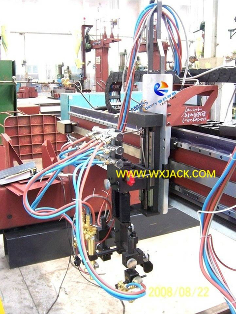 6 CNC Flame Triple Rutch Machine 8