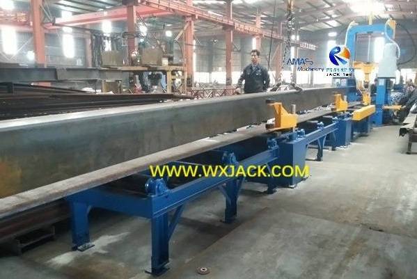 Рис. 11. Аппарат для сварки двутавровых балок 3 в 1 39