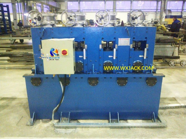 11 Машина для выпрямления углового железа 28 WP_000392