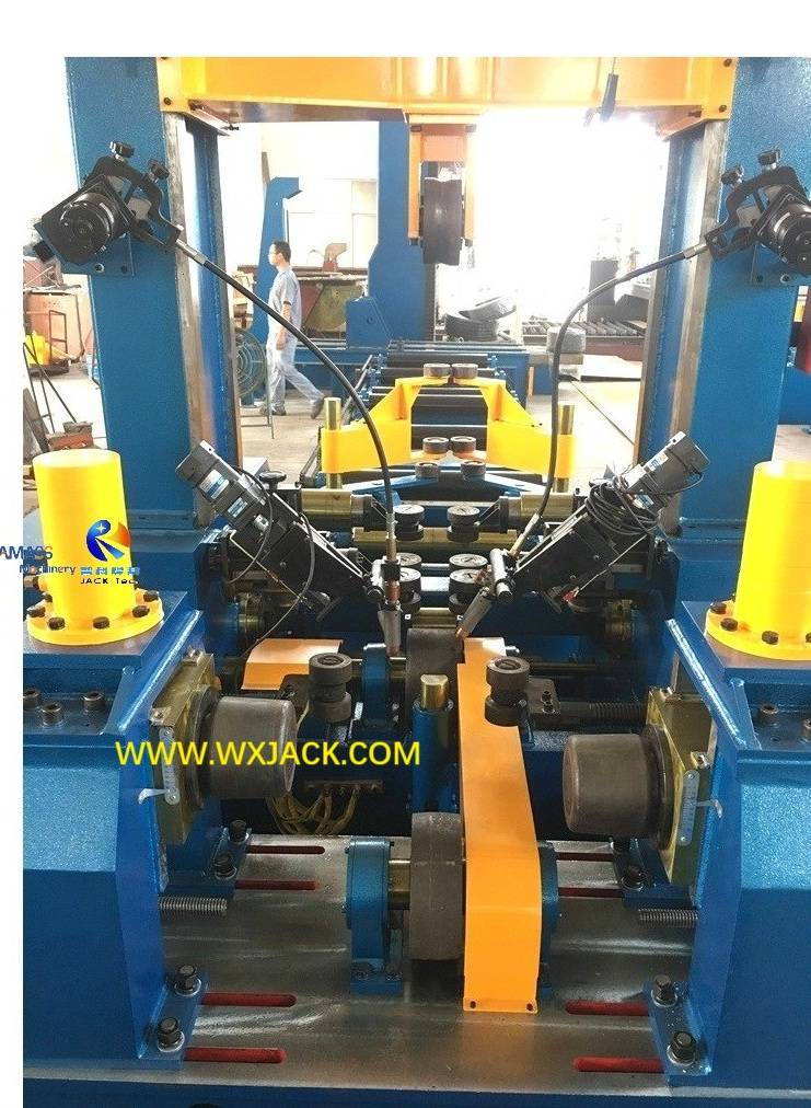 Установите полный PHJ ZHJ H BEAM Узел сварки сварки.
