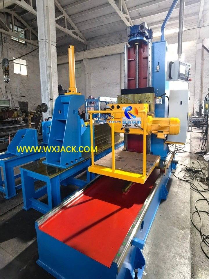 Модернизированная и отремонтированная CNC-DX0815 Стальная структура фланцевой фрезерной машины