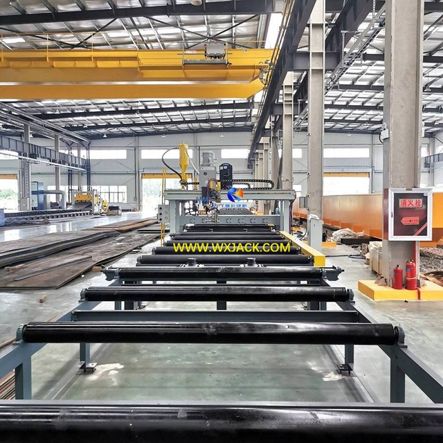 10 Машина для сварки соединений стальных пластин 47