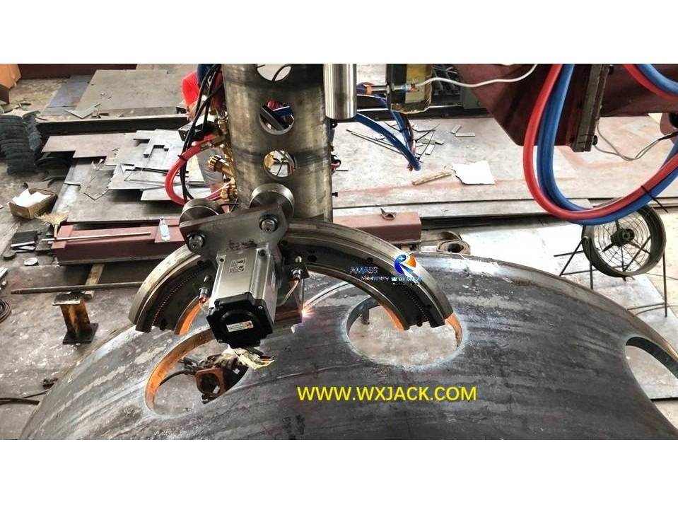 1 Большой 7-осевой станок плазменной резки труб с ЧПУ 26