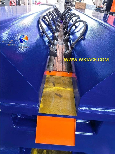 Машина для стыковой сварки 2-х пластин 115