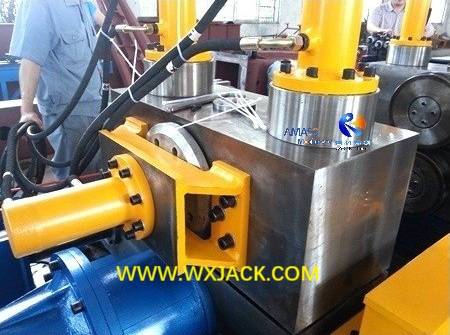 Рис.11 Станок для закругления кромок 14 20130731_142859