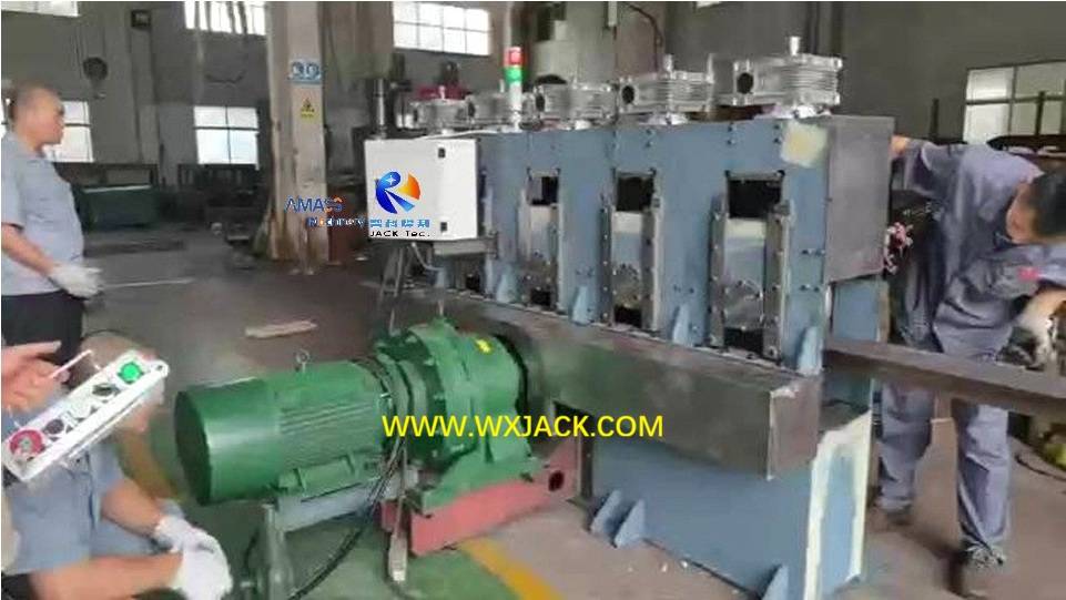6 Angle Steel Straightening Machine 12.jpg