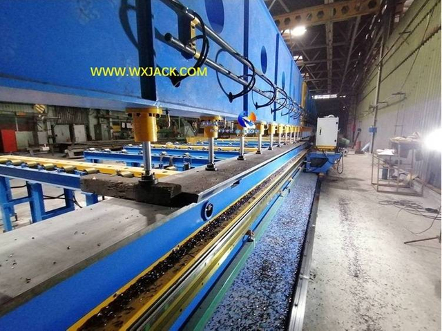 2 Кромкофрезерный станок с двойной головкой 19