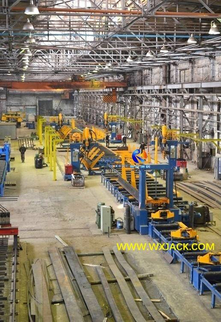 2 Автоматическая сварочная линия по производству двутавровых балок 7 DSC_0330