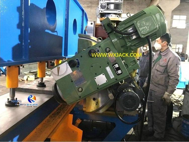 3 Фрезерный станок для кромки стальной пластины 6