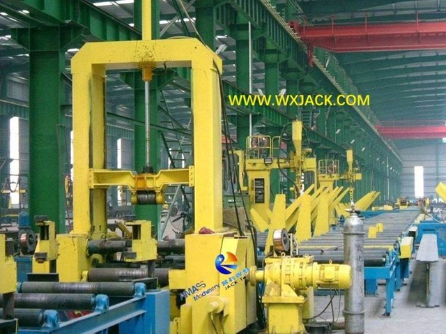 4 Машина для сборки и прихваточной сварки балок IH 14