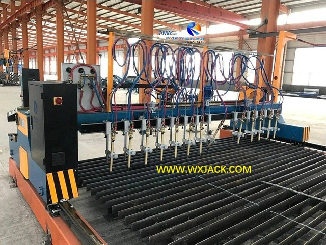1 Станок газовой резки с ЧПУ 28